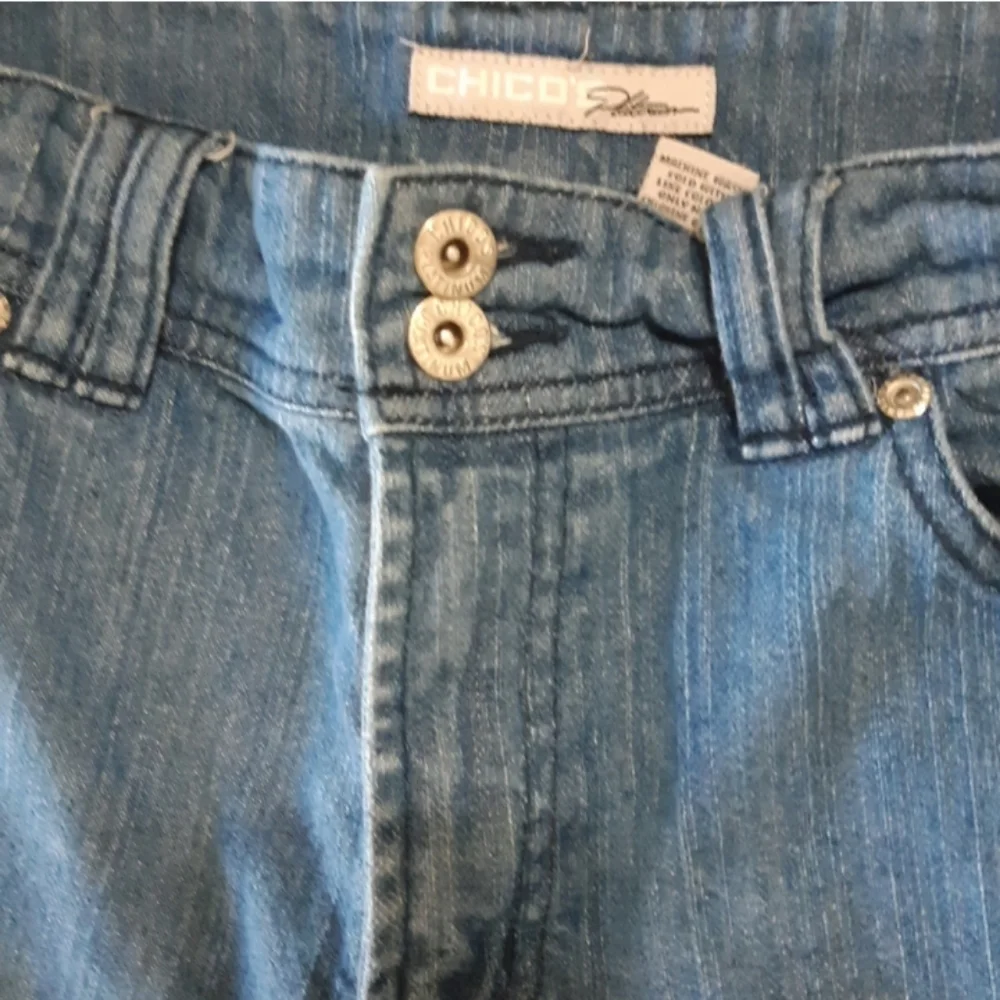 Womens jeans Crop pants sz 15 CHICO Midrise Short Pants - Picture 8 of 9